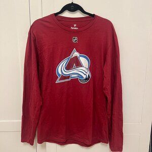 Long sleeve Nathan MacKinnon Colorado Avalanche t-jersey in Avs burgundy.